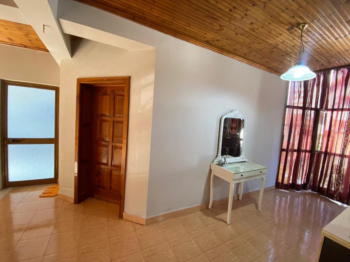 Gather Inn Guest House Shkodër Eksteriør billede